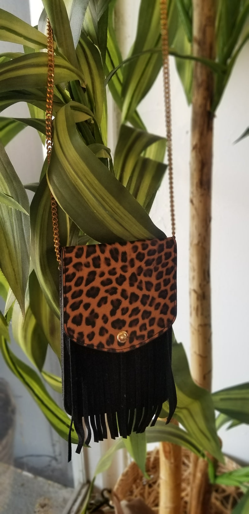Cheetah Print Tassle Crossbody Bag