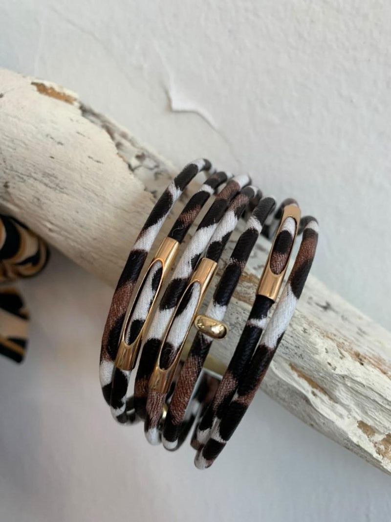 White Leopard Magnetic Bracelet