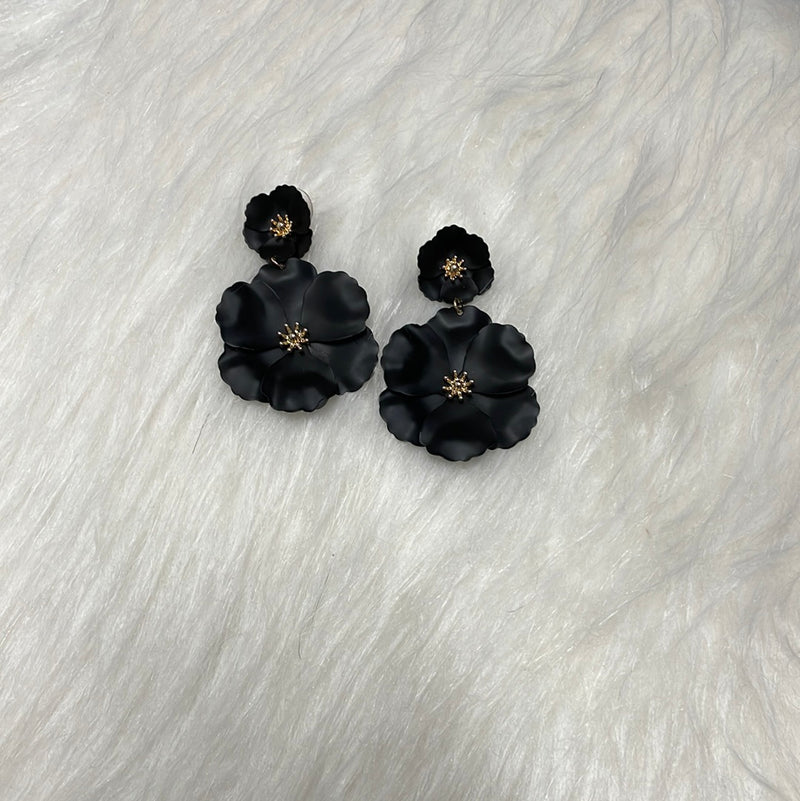 Black/Gold Flower Earrings