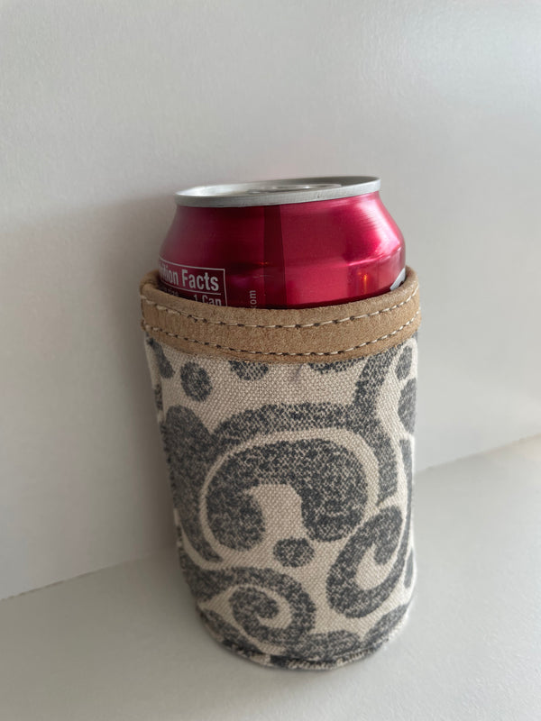Bliss Can Holder