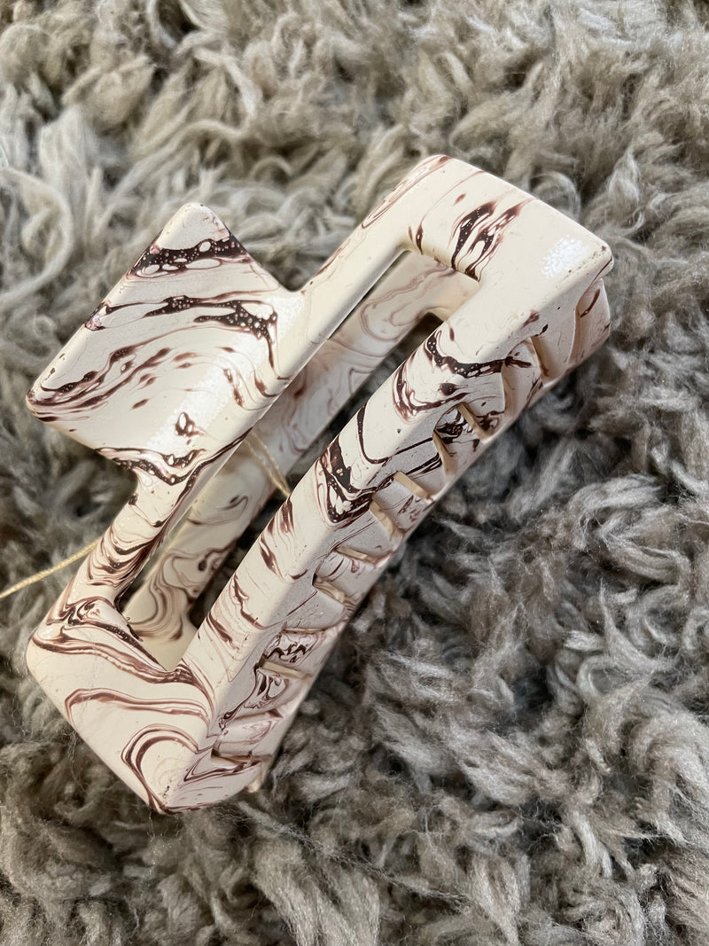 Matte Marble Jaw Clip