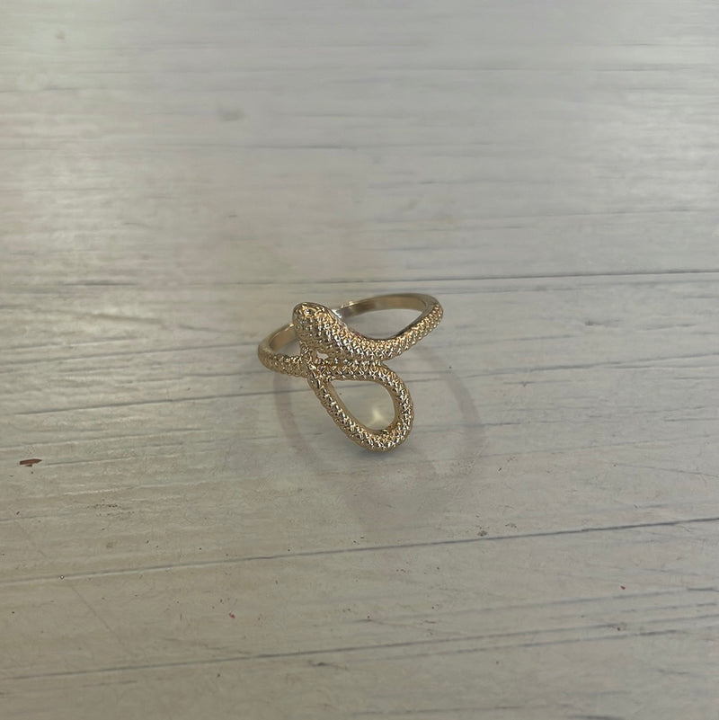 Snake Textured Ring