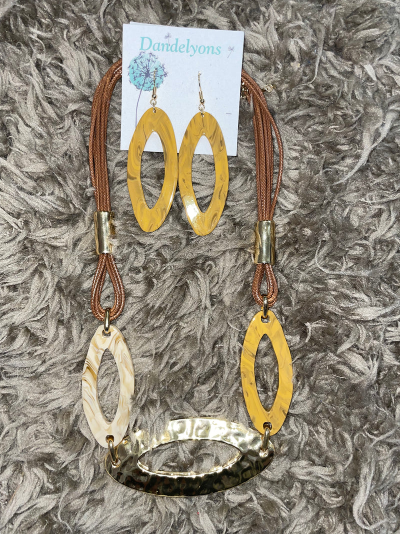 Gold/ Brown Hammered Necklace and Earrings Set